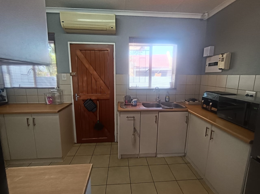 3 Bedroom Property for Sale in Minerva Gardens Northern Cape